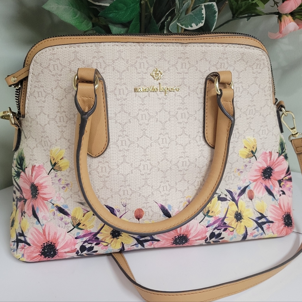 🥳HP🥳 NANETTE LEPORE floral dome bag. several compartments crossbody satchel - Picture 2 of 14